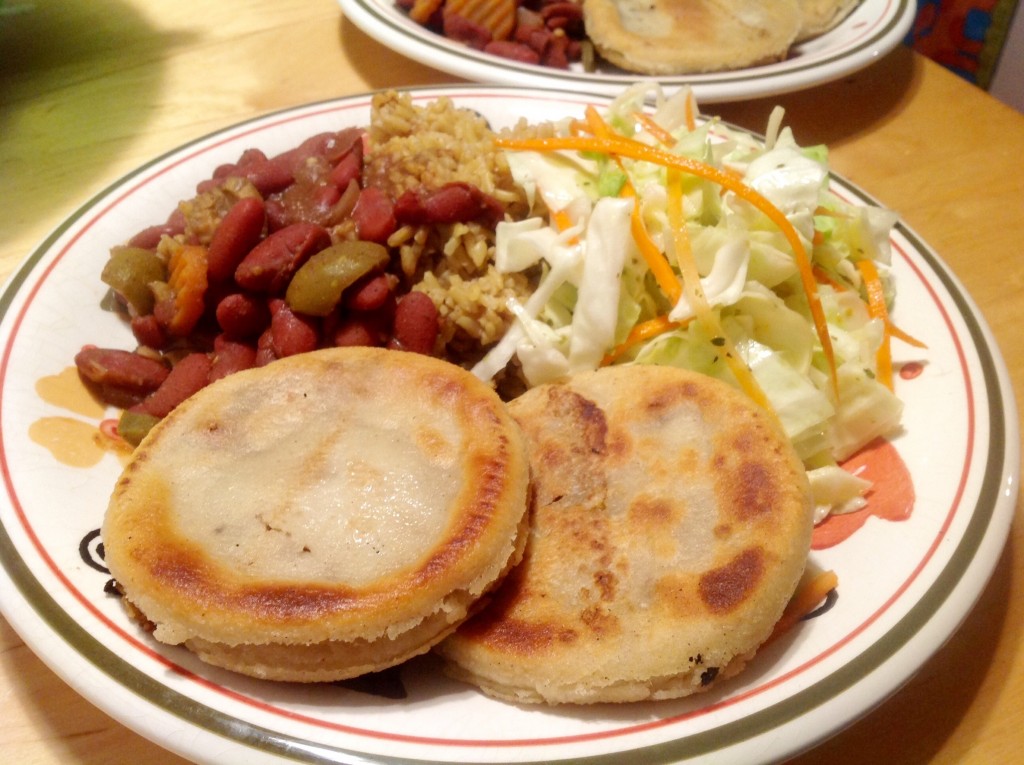 tres pupusas (8)