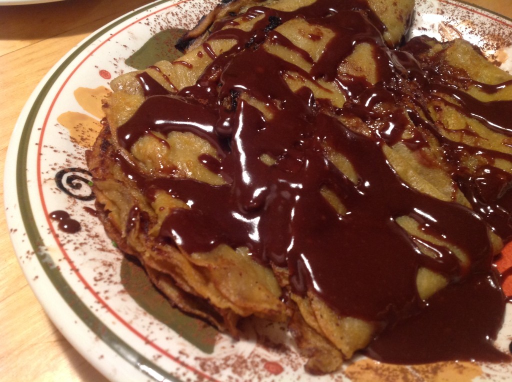 crepes with chocolate spread (1)